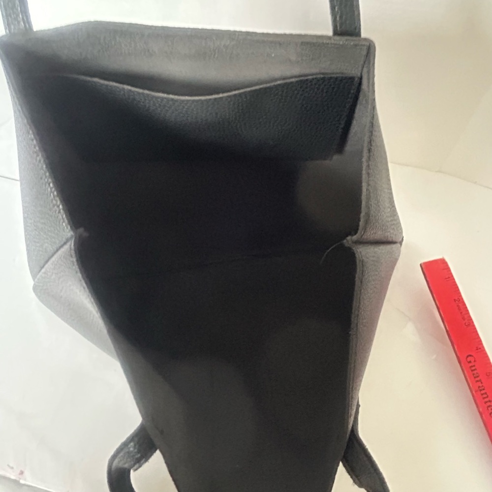 Vince Camuto Black Pebbled Soft Leather Gray Stripe Tote Laptop Bag - Picture 5 of 8